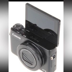 Canon powershot g7x camera and kit